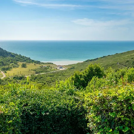 Maitena By Interhome Бидар